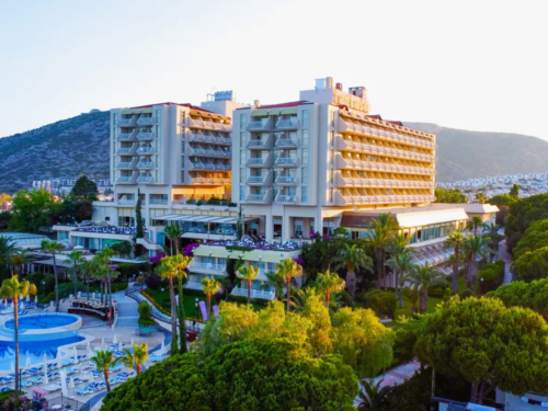 Почивка в хотел Fantasia Deluxe 5* - 7 нощувки на база ALL INCLUSIVE с автобус
